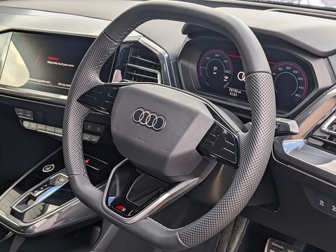 Audi Q4 Launch Edition 12