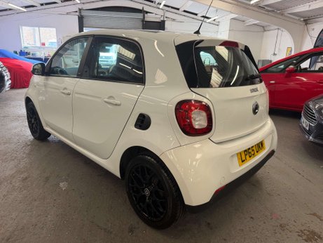 Smart Forfour 1.0 Proxy (Premium Plus) Hatchback 5dr Petrol Manual Euro 6 (s/s) (71 ps) 4