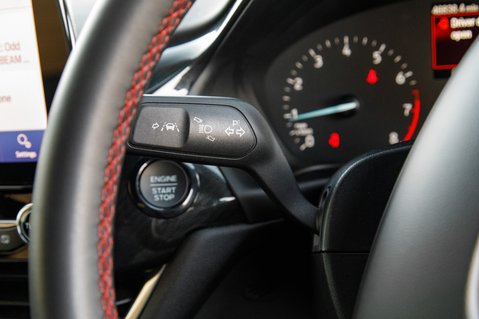 Ford Fiesta ST-LINE 17