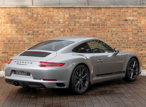 Porsche 911 (991.2) Carrera T 7
