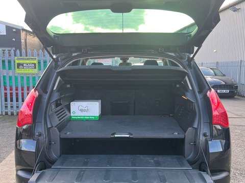 Peugeot 3008 1.6 3008 Allure e-HDi Semi-Auto 5dr 38