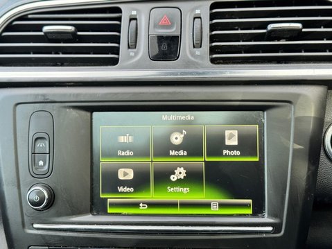 Renault Kadjar 1.5 dCi Signature Nav Euro 6 (s/s) 5dr 21