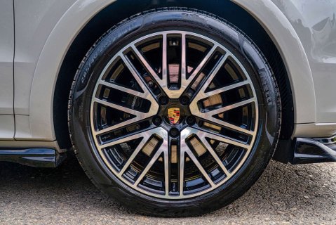 Porsche Cayenne 3.0 Cayenne V6 E-Hybrid Auto 4WD 5dr 6