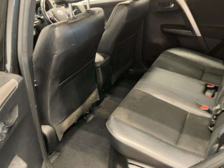 Toyota Rav4 2.5 RAV4 Design TSS HEV 4x2 CVT 5dr 19