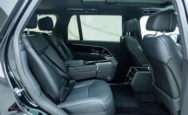 Land Rover Range Rover P530 Autobiography LWB 10