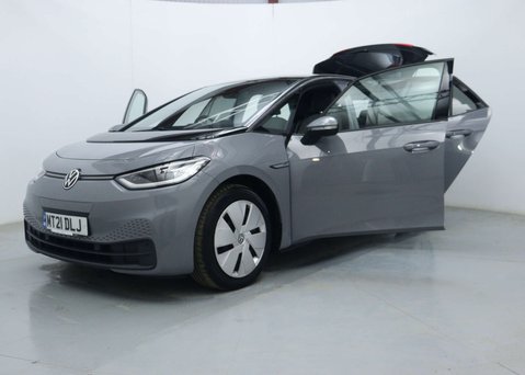Volkswagen ID.3 Pro Performance 58kWh Business Hatchback 5dr Electric Auto (204 ps) 61