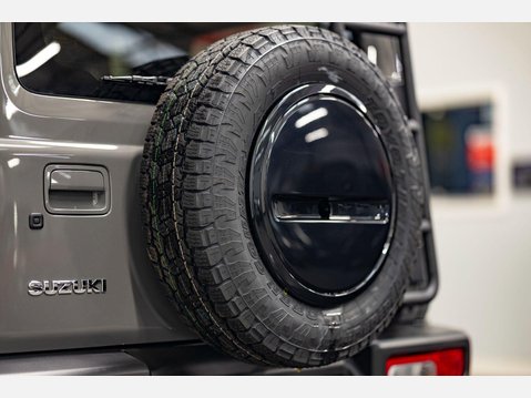 Suzuki Jimny Sierra ALLGrip SUV 1.5 Euro 6 (101 ps) 78