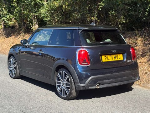 Mini Hatch 1.5 Cooper Exclusive 3dr 7
