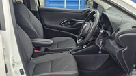 Toyota Yaris 1.5 VVT-h Design Hatchback 5dr Petrol Hybrid E-CVT Euro 6 (s/s) (116 ps) 20
