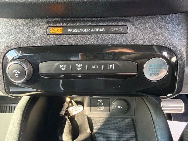Ford Kuga ST-LINE 37