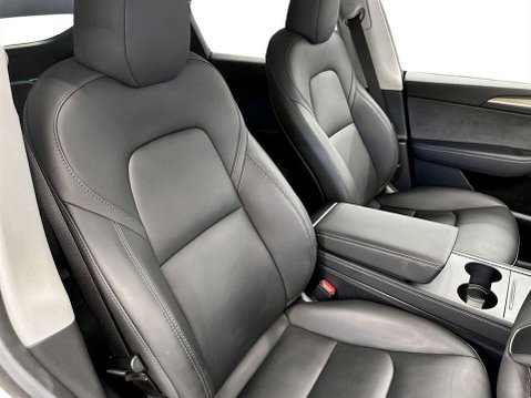 Tesla Model Y (Dual Motor) Long Range SUV 5dr Electric Auto 4WDE (384 bhp) 11