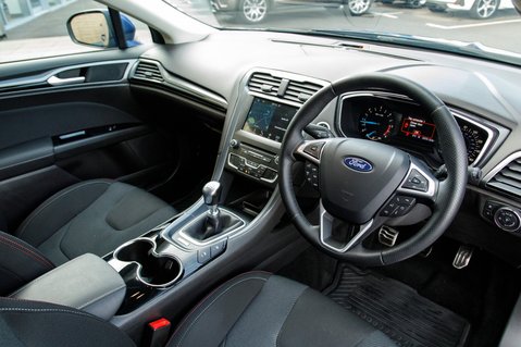 Ford Mondeo ST-LINE TDCI 4