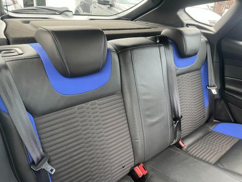 Ford Focus 2.0T EcoBoost ST-2 Euro 5 (s/s) 5dr 19