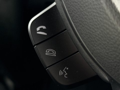 Suzuki Swift 1.2 Dualjet 83 12V Hybrid SZ-T 5dr Auto 31