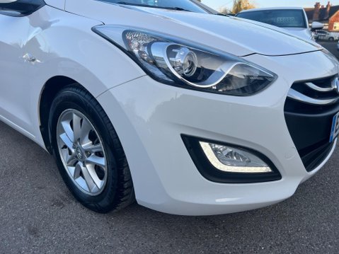 Hyundai i30 1.6 Active Auto Euro 5 5dr 12