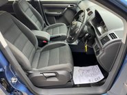 Volkswagen Touran SE TDI 8