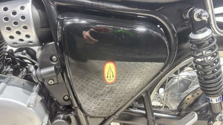 BSA Gold Star 650 2023 3K VERY CLEAN 1 OWNER NEW MOT RETRO MODERN CLASSIC BIKE 24