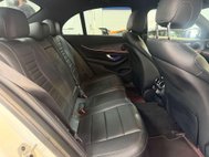 Mercedes-Benz E Class 2.0 E220d AMG Line Saloon 4dr Diesel G-Tronic+ Euro 6 (s/s) (194 ps) 44
