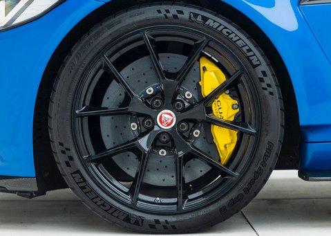 Jaguar XE SV Project 8