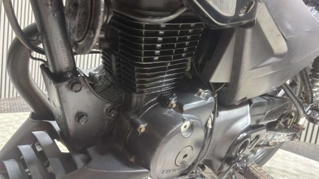 Honda CBF125 CBF125 GLR125 2015 17K NEW MOT ICONIC LEARNER BIKE 10