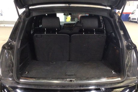 Audi Q7 3.0 TDI V6 S line Plus SUV 5dr Diesel Tiptronic quattro Euro 5 (s/s) (245 p 12