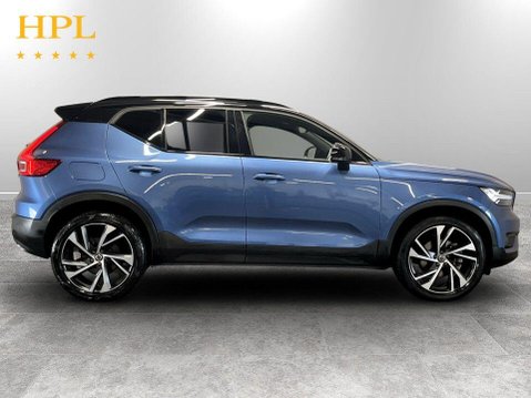 Volvo XC40 2.0 T4 R-Design Pro SUV 5dr Petrol Auto AWD Euro 6 (s/s) (190 ps) Reverse C 8