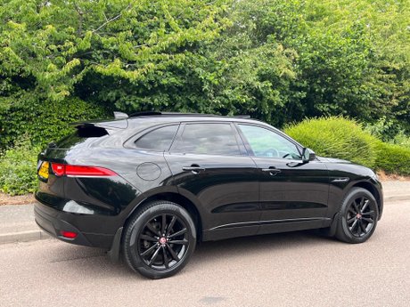 Jaguar F-Pace 2.0 D180 Chequered Flag Auto AWD Euro 6 (s/s) 5dr 93