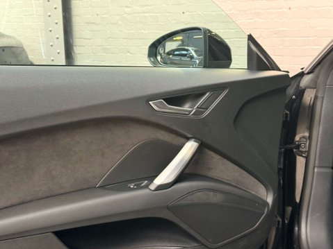 Audi TT 2.0 TT S Line TFSI Semi-Auto 3dr 34