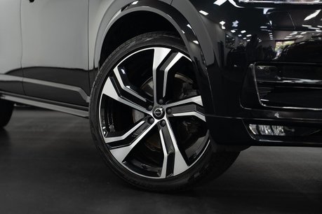 Volvo XC90 2.0 B5 MHEV R-Design SUV 5dr Diesel Hybrid Auto 4WD Euro 6 (s/s) (235 ps) 10