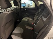 Ford Focus 1.0T EcoBoost Zetec Euro 5 (s/s) 5dr 12