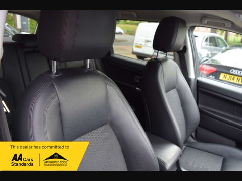 Land Rover Discovery Sport 2.0 Discovery Sport SE Tech TD4 4WD 5dr 43