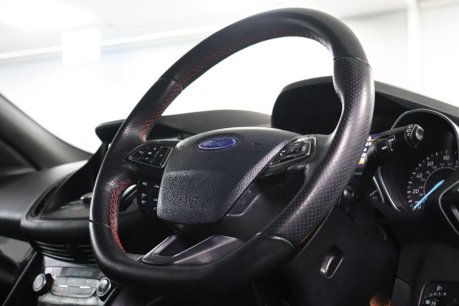 Ford Kuga ST-LINE TDCI 41