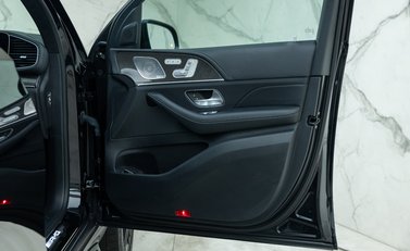 Mercedes-Benz GLE 63 S AMG 33