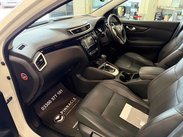 Nissan Qashqai 1.6 dCi Tekna SUV 5dr Diesel XTRON 2WD Euro 5 (s/s) (130 ps) 32