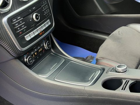 Mercedes-Benz A Class 2.1 A200d AMG Line (Premium Plus) 7G-DCT Euro 6 (s/s) 5dr 57