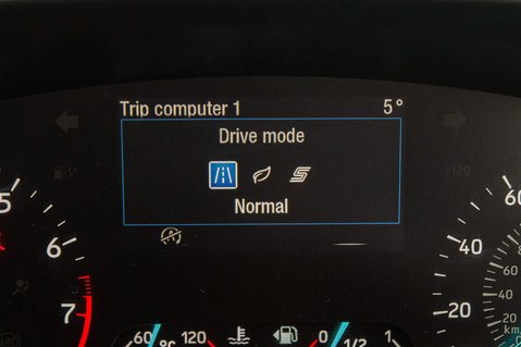 Ford Focus TITANIUM 29