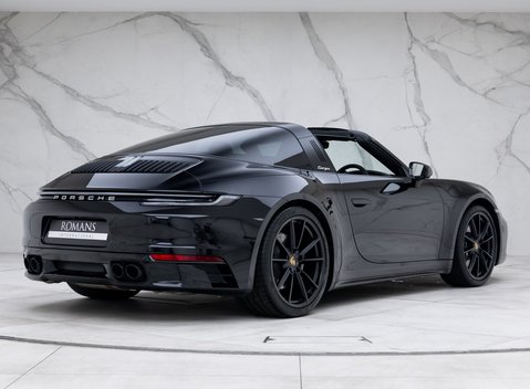 Porsche 911 Targa 4S (992) 5