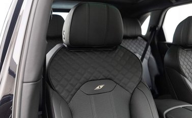 Bentley Bentayga V8 S 9