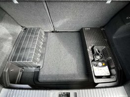 Renault Captur 1.6 Captur Techno E-Tech PHEV Auto 5dr 71