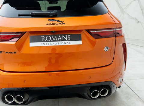 Jaguar F-Pace SVR 49