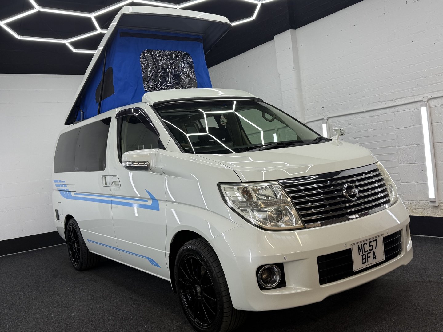 2007 Nissan Elgrand JDM car for sale