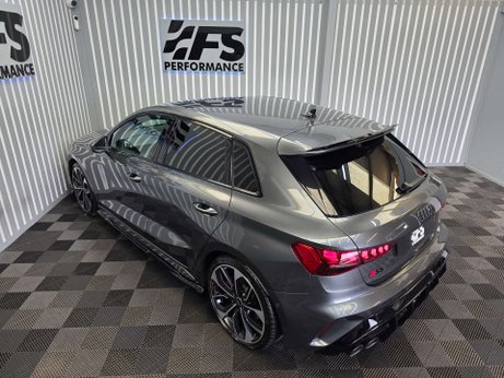 Audi S3 2.0 TFSI Black Edition Sportback 5dr Petrol S Tronic quattro Euro 6 (s/s) ( 14