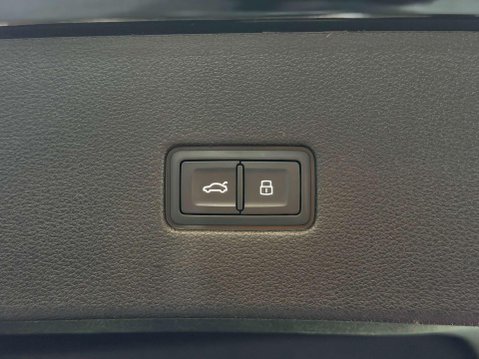 Audi SQ8 4.0 TDI V8 Vorsprung SUV 5dr Diesel Tiptronic quattro Euro 6 (s/s) (435 ps) 49