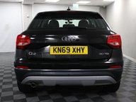 Audi Q2 TDI SPORT 8