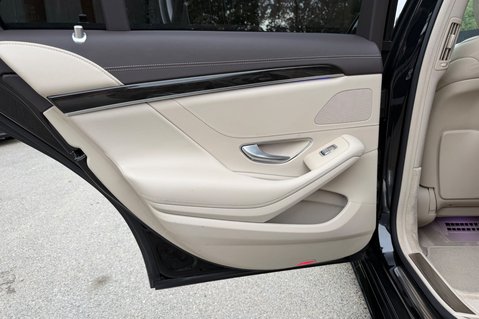 Mercedes-Benz S Class S350 BLUETEC AMG LINE 22