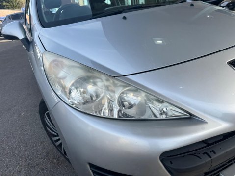 Peugeot 207 1.4 S Euro 5 3dr (A/C) 9