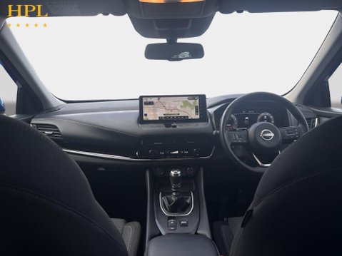 Nissan Qashqai 1.3 DIG-T MHEV N-Connecta SUV 5dr Petrol Hybrid Manual Euro 6 (s/s) (140 ps 19