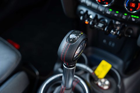 Mini Hatch 2.0 John Cooper Works Auto 3dr 22
