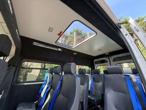 Vauxhall Movano 2.2 CDTi 3500 BiTurbo 15-seat Minibus 5dr Diesel Manual FWD L2 H2 Euro 6 (s 33