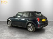 Mini Hatch 1.5C Classic Hatchback 5dr Petrol Steptronic Euro 6 (s/s) (156 ps) Parking 5
